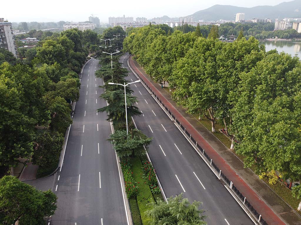 �差�������